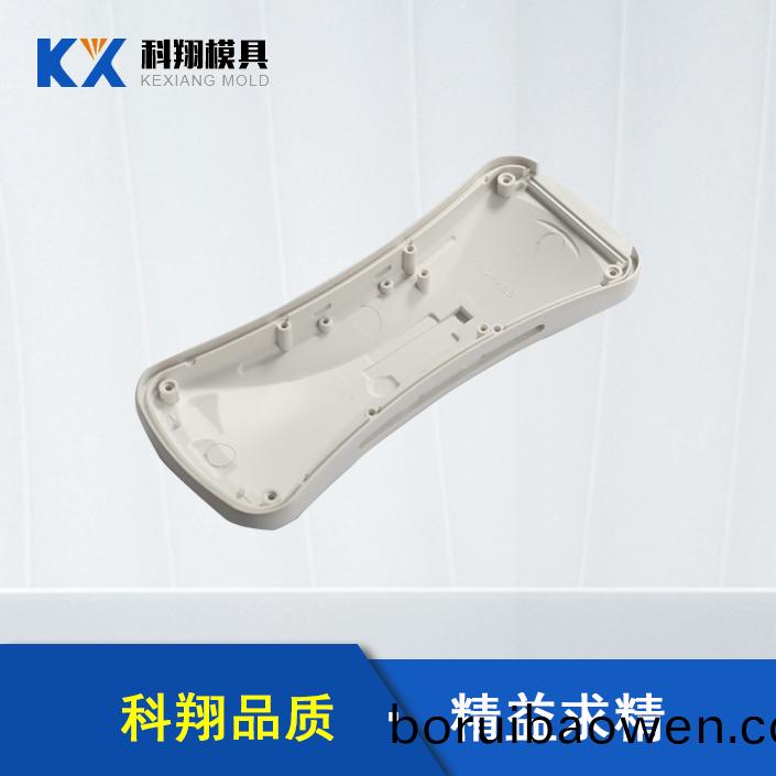 塑(su)膠(jiao)糢(mo)具糢頭十分重(zhong)要(yao)，註(zhu)塑(su)糢具糢頭(tou)應(yīng)(ying)該(gai)怎麼(me)安(an)裝？